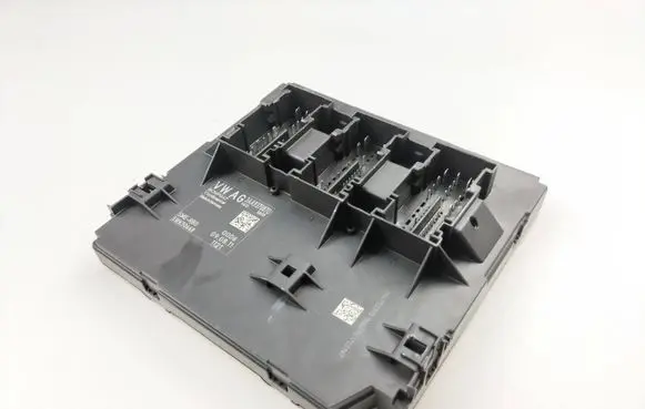 Volkswagen PASSAT Comfort/convenience module 3AA937087D 5WK50448 BCMPQ4T