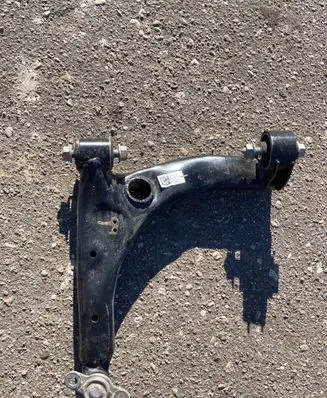 Volkswagen Crafter Front control arm 2N0407151M 888365801