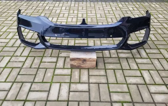 BMW 5 G30 G31 Front bumper 51118064928