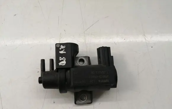 Toyota Avensis T250 Turbo solenoid valve 258190R011