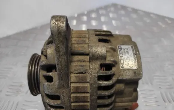 Mitsubishi Space Runner Generator/alternator MD175810 A2T34892