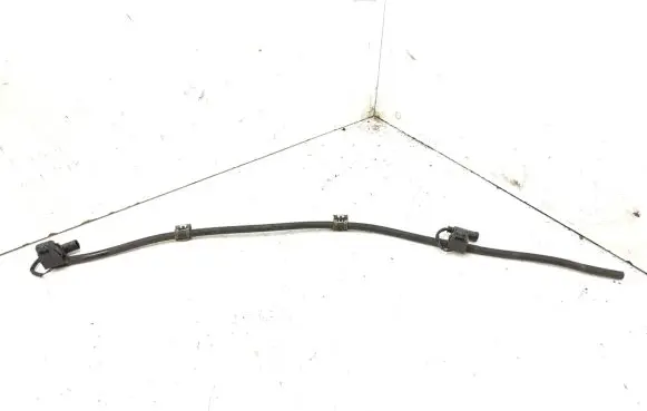 Mercedes-Benz CLS C219 Windshield washer spray nozzle 