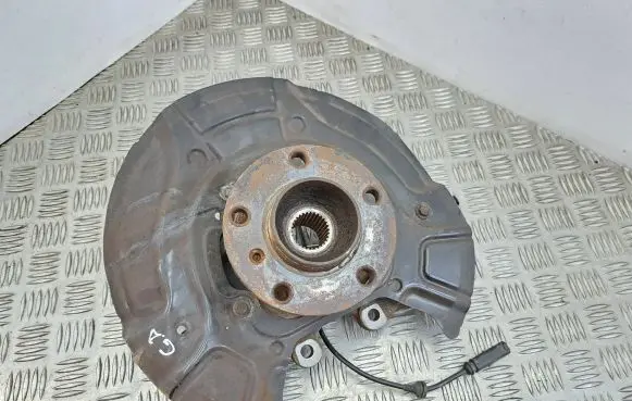 BMW X3 F25 Rear wheel hub