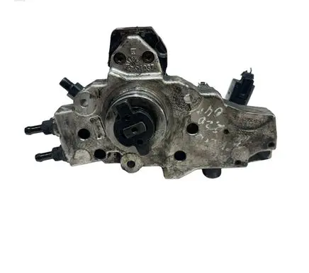 Mercedes-Benz C W203 Fuel injection high pressure pump A6460700101 0986437306