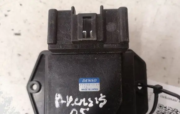 Toyota Avensis T250 Heater blower motor/fan resistor 4993002121