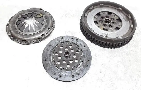 Volvo S40, V40 Clutch set kit 302385002