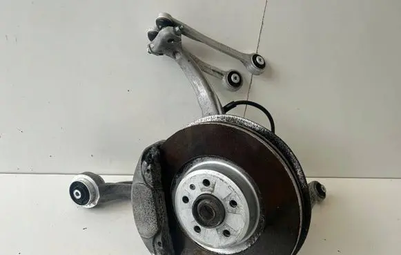 Audi A6 S6 C7 4G Front wheel hub spindle knuckle 4G0407242C