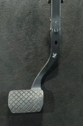 Audi A6 S6 C5 4B Brake pedal 8D1723140B
