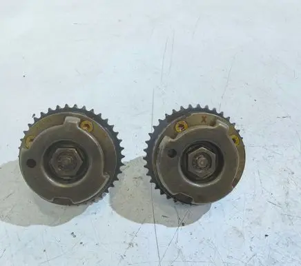 BMW 3 F30 F35 F31 Camshaft pulley/ VANOS 758381804 758381904