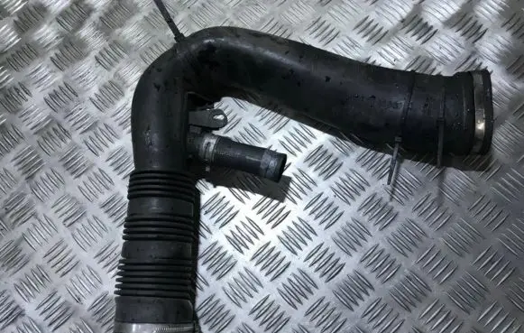 Peugeot 307 Intercooler hose/pipe 9642060880