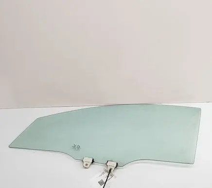 Mazda 2 Front door window glass four-door DA6R585109D