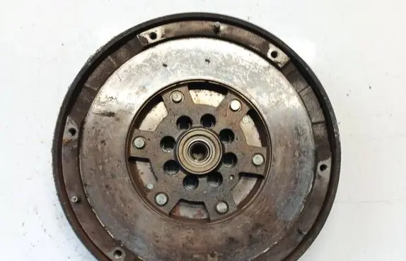 Audi A6 S6 C5 4B Flywheel 