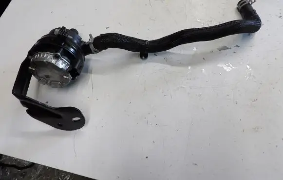 Dacia Logan II Water pump 0392024088