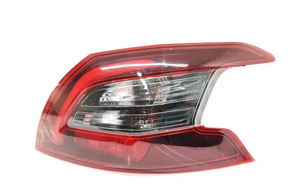 Peugeot 308 Rear/tail lights 9823728580 81250202