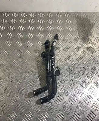 Volkswagen Touareg II Engine coolant pipe/hose 7P0121070AC