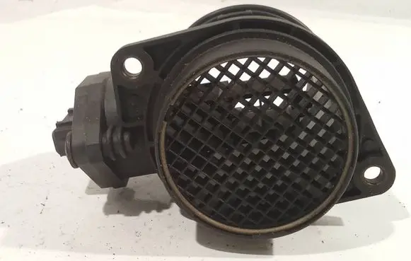 Audi A4 S4 B5 8D Mass air flow meter 058133471A 0280217112