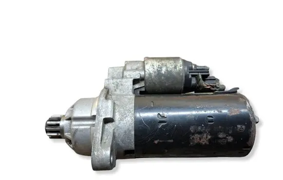 Volkswagen PASSAT B6 Starter motor 02M911024 0001123038