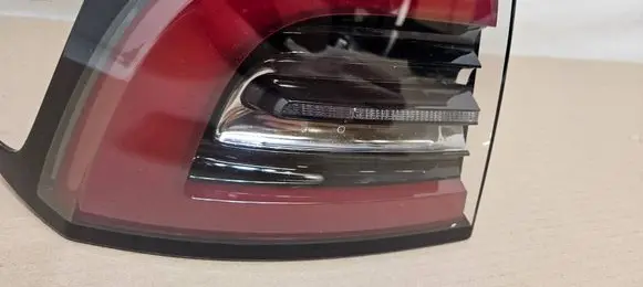 Tesla Model Y Rear/tail lights 1502086-99-D
