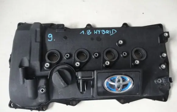 Toyota C-HR I Rocker cam cover 