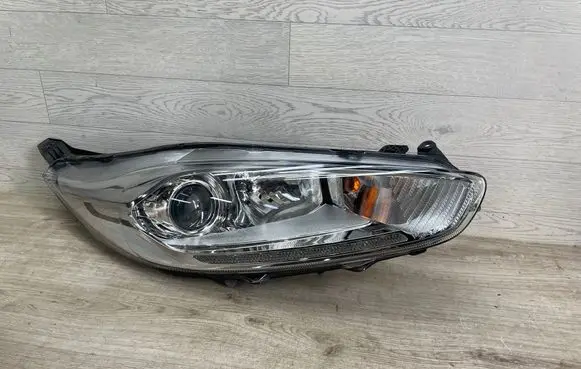 Ford Fiesta Headlight/headlamp C1BB13W029CG