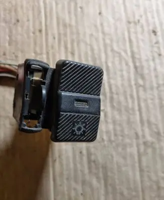 Volkswagen PASSAT B3 Light switch