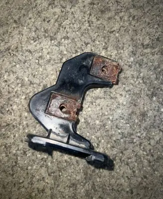 BMW 5 E39 Front bumper mounting bracket 8159361