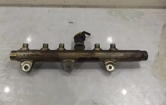 Fiat Stilo Fuel main line pipe 0445214016