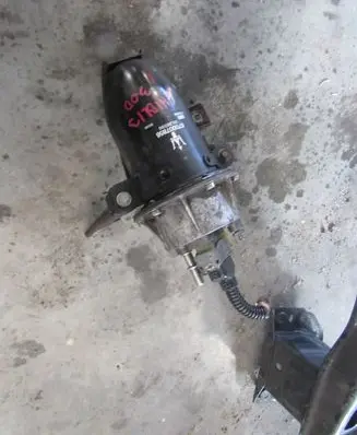 Maserati Ghibli Fuel filter housing 670007856 5539700 B538