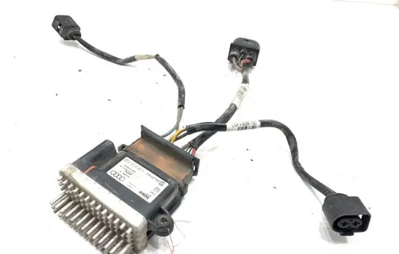 Audi A4 S4 B8 8K Fan control module 8K0959501G