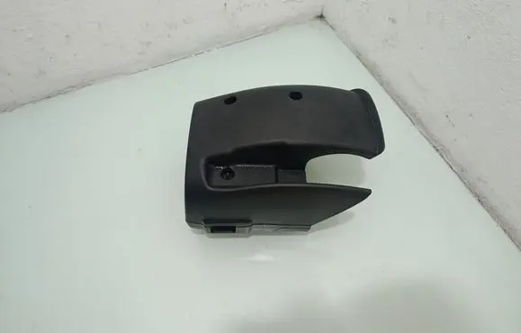 Hyundai Santa Fe Steering wheel column trim 848512B150