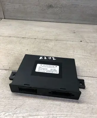 Mercedes-Benz E W212 Comfort/convenience module A2129003806 A2129011000 A2129029702