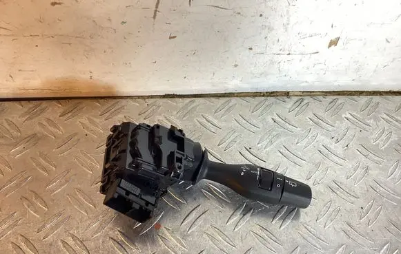 Lexus RX 450H Wiper control stalk 17F864