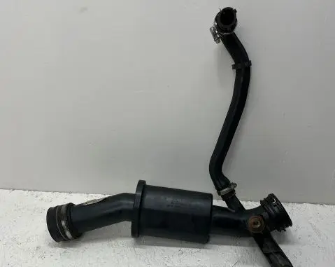 Intake resonator