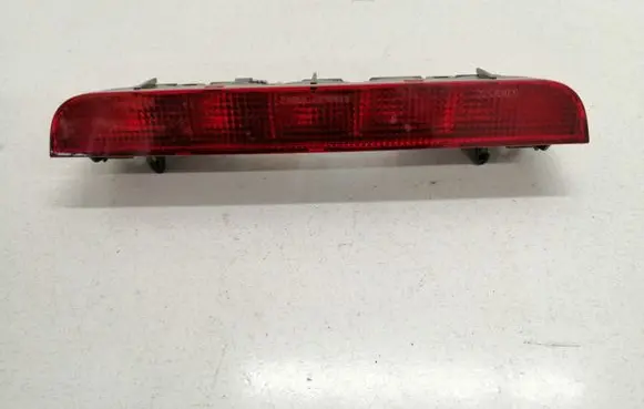 Nissan X-Trail T30 Third/center stoplight 020708