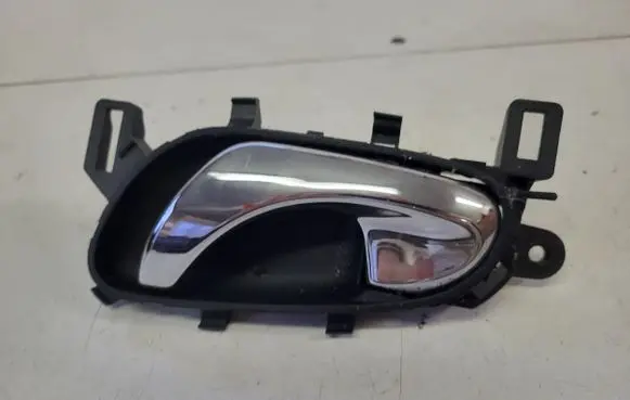 Nissan Qashqai Front door interior handle 806714EA0A