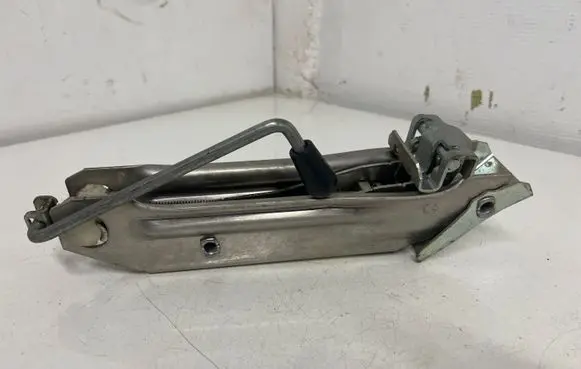 Audi A3 S3 8L Lift Jack 8L0011031A