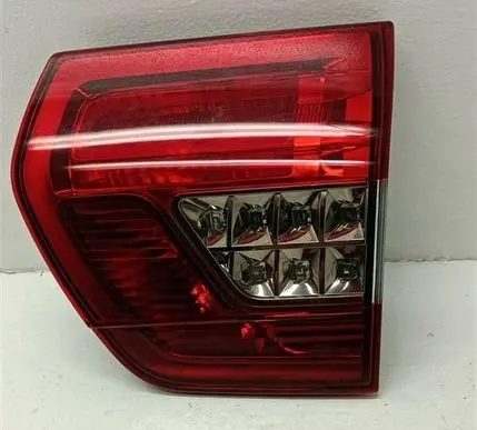 Citroen C5 Tailgate rear/tail lights