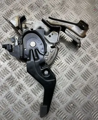 Infiniti M30 Hand brake release handle 