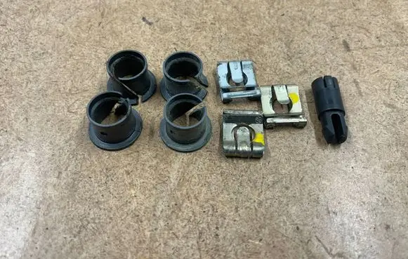 BMW 3 E46 Front suspension camber bolt 07129904567 9904567 35211158290