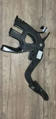 Mercedes-Benz Sprinter W907 W910 Brake pedal A9102900100008