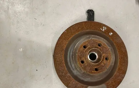 Mercedes-Benz GL X166 Rear wheel hub A1665460700