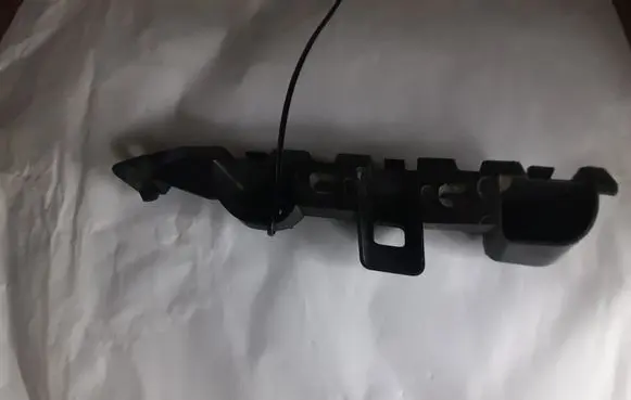 Volkswagen PASSAT B7 Front bumper mounting bracket 3AA807184