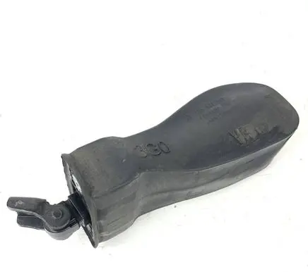 Volkswagen PASSAT B8 Front door check strap stopper 3G0837267