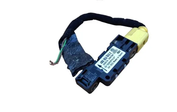 Audi A6 S6 C5 4B Airbag deployment crash/impact sensor 4B0959643E 200215240104