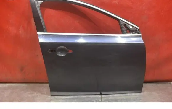 Volvo V40 Front door 