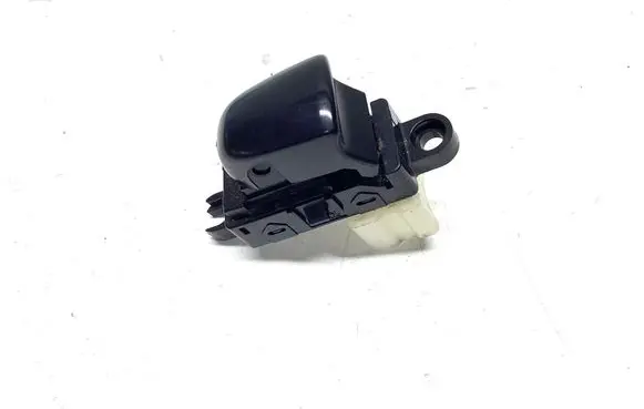 Nissan Qashqai Electric window control switch 