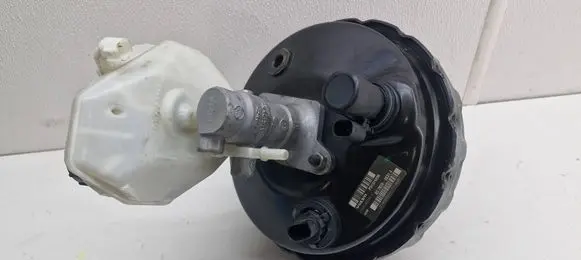 Volvo V70 Brake booster P31329896