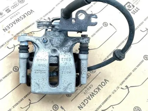 Rear brake caliper