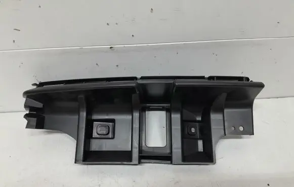 Volvo C30 Rear bumper mounting bracket 31323158