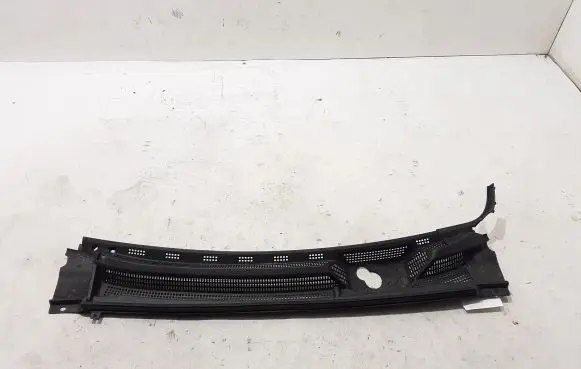 Dacia Spring Wiper trim 668122684R